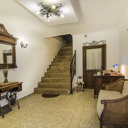 מלון דירות Maison Bahar Suites & *