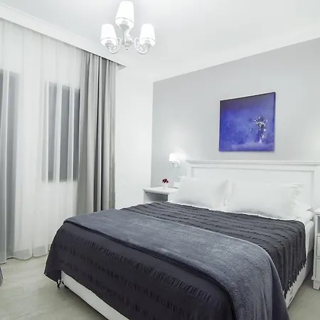 Maison Bahar Suites & מלון דירות קוסדסי